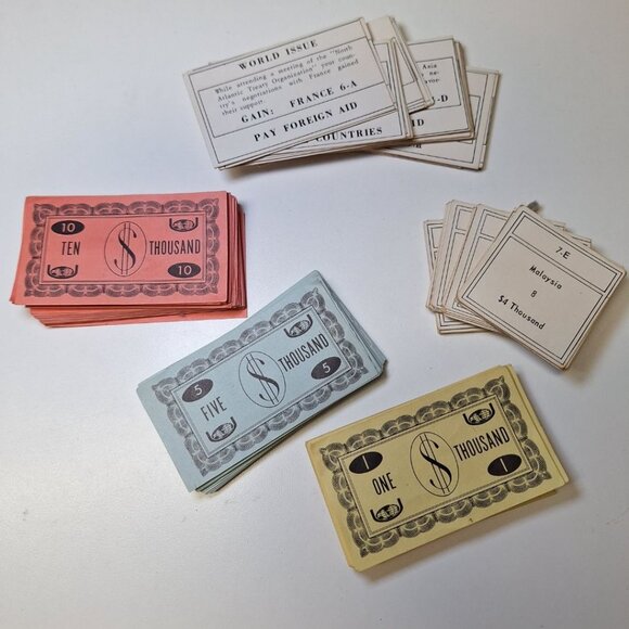 Secrecy Game Replacement Pieces Cards Money Vintage 1965 Army International - Picture 7 of 7
